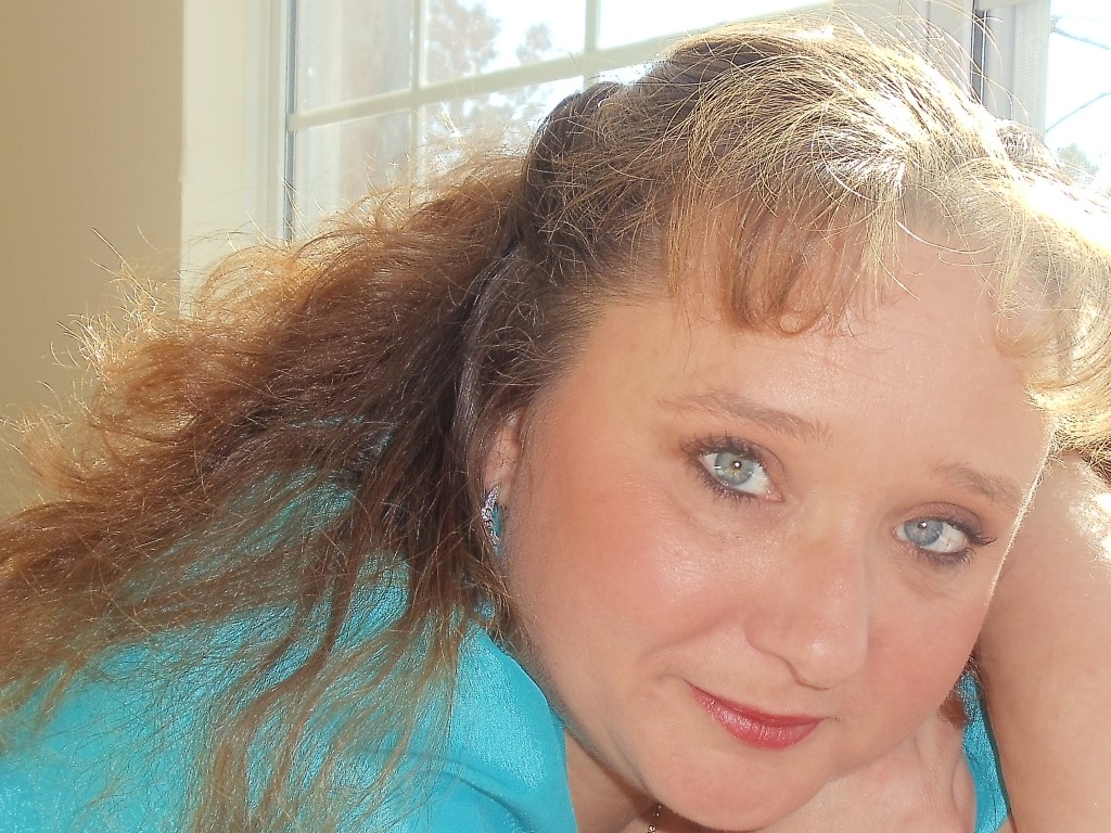 Author Courtney Mroch 2