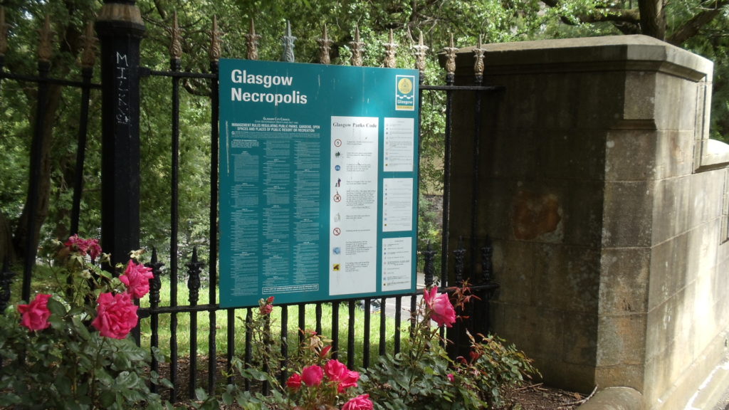Glasgow Necropolis Entrance