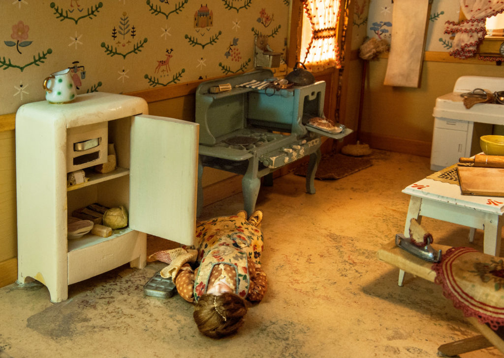 Murder Is Her Hobby: The Nutshell Studies Return to Baltimore