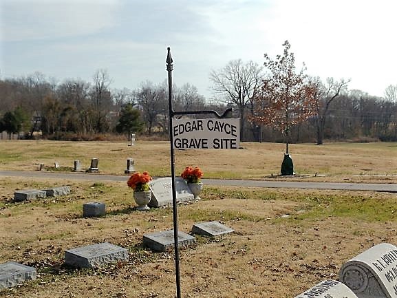Edgar Cayce Grave Site sign