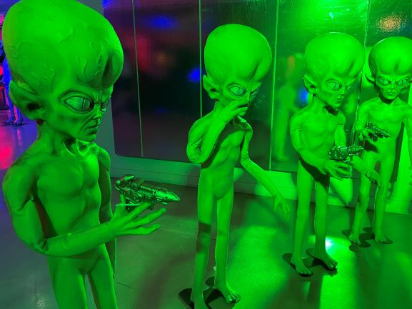 Little green men aliens at at Distortions Monster World