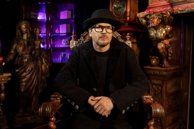 Zak Bagans in his Haunted Museum