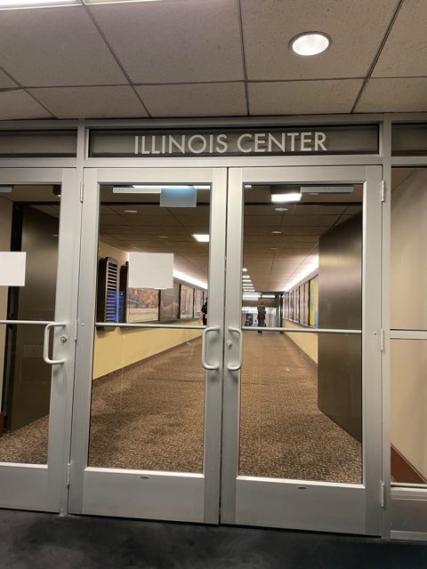 Illinois Center Pedway entrance from Hyatt Regency Chicago