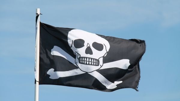 Jolly Roger skull and crossed bones flag