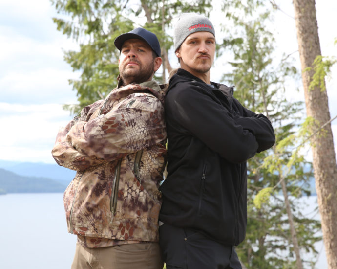 Jack Osbourne and Jason Mewes posing for Night of Terror promo pic.