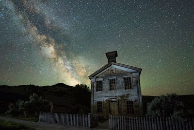 An old spooky-looking house in Bannack, Montana
