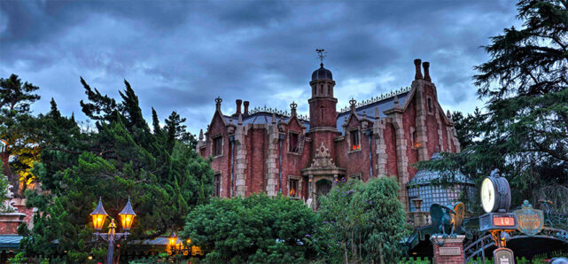 Haunted Mansion Tokyo Disneyland