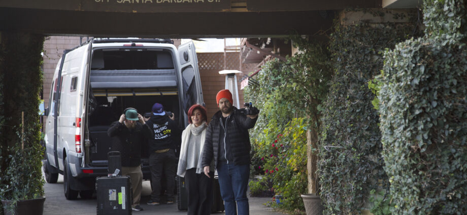 Jack Osbourne and Sharon Osbourne taking selfie before starting investigation at Glen Tavern Inn